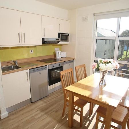 Corrib Village Apartments University Of Galway Buitenkant foto