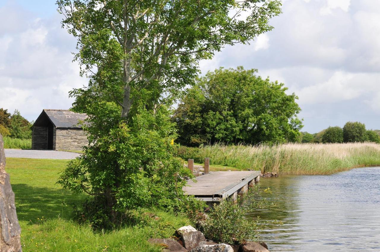 Corrib Village Apartments University Of Galway Buitenkant foto